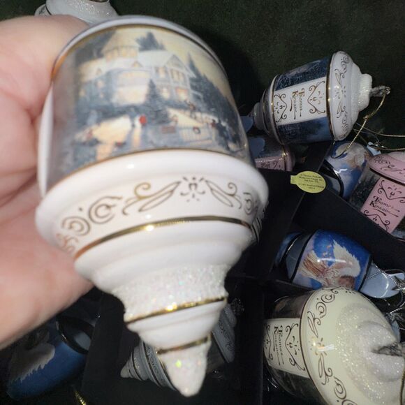 24 Bradford Editions Thomas Kinkade Heirloom Glass Starlight Angel BOX ORNAMENTS - Picture 6 of 15